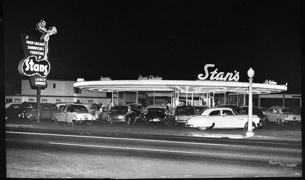 stans drive-in fresno b&w.jpg (48.86 KiB) Viewed 414473 times stans drive-in fresno b&w.jpg